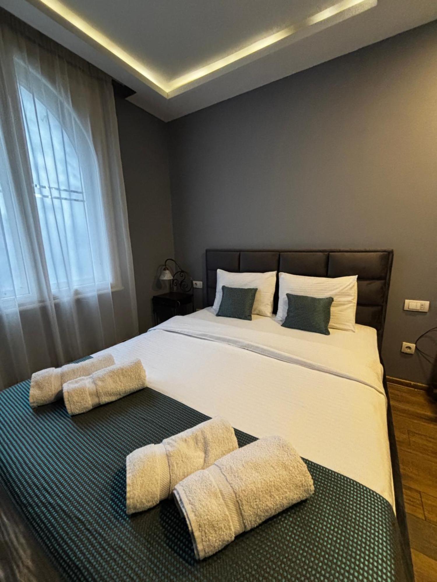 Hotel Dum By Muskat Belgrade Extérieur photo