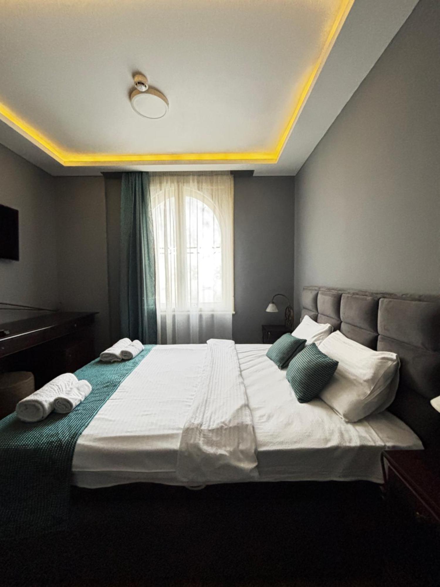 Hotel Dum By Muskat Belgrade Extérieur photo