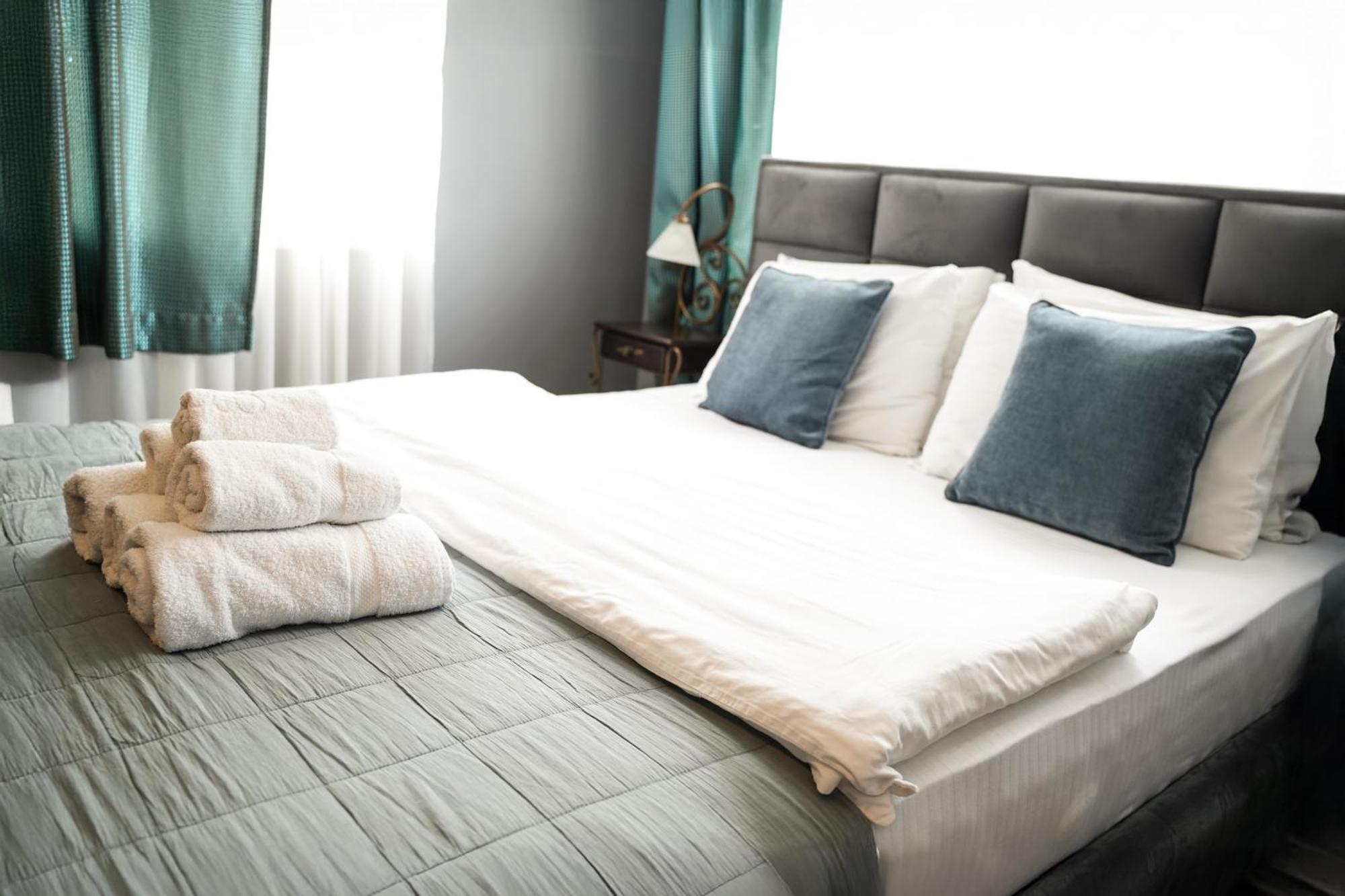 Hotel Dum By Muskat Belgrade Extérieur photo
