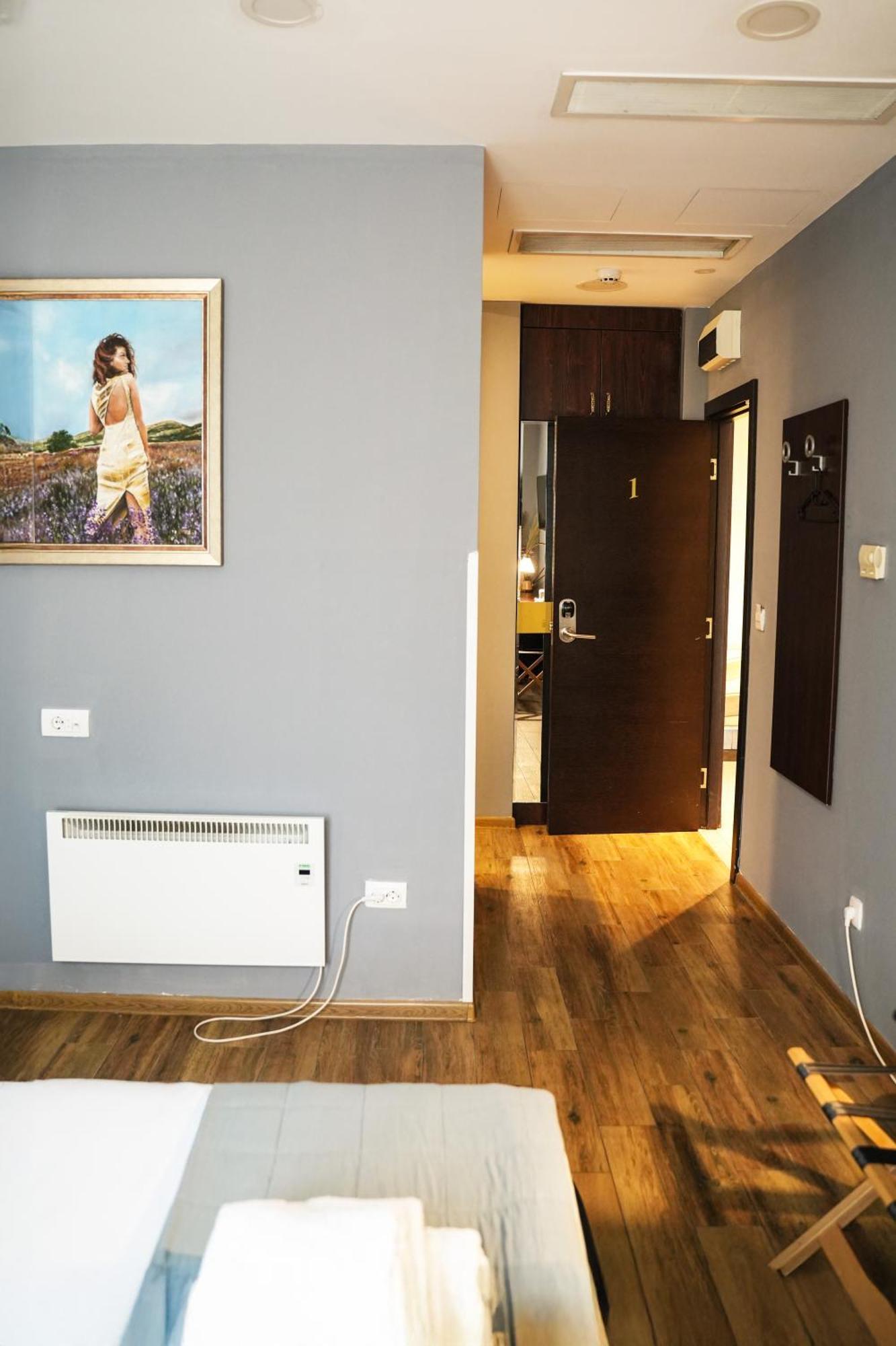 Hotel Dum By Muskat Belgrade Extérieur photo