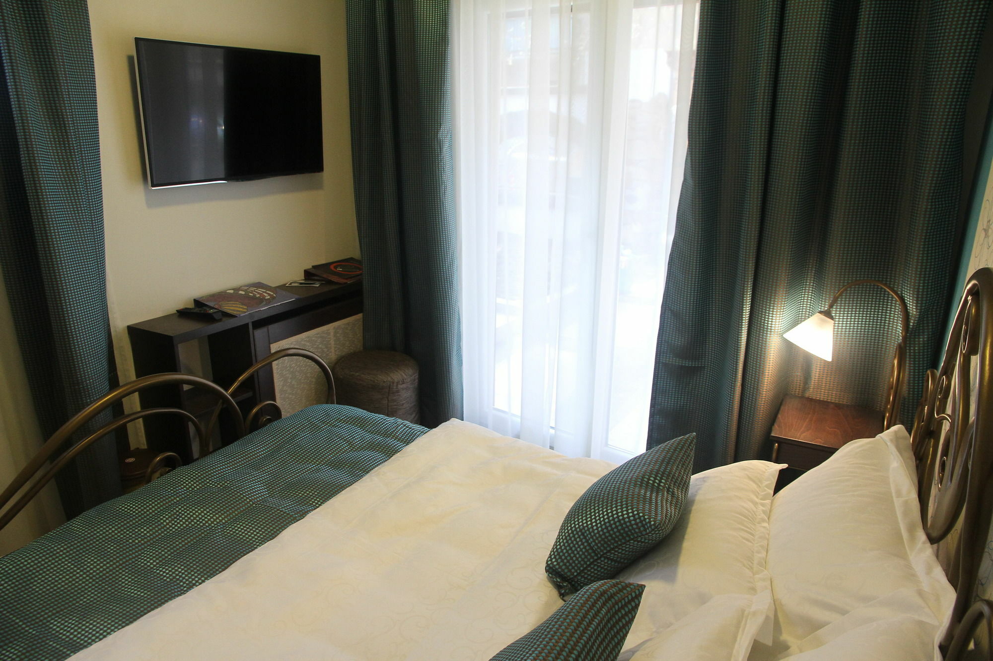 Hotel Dum By Muskat Belgrade Extérieur photo